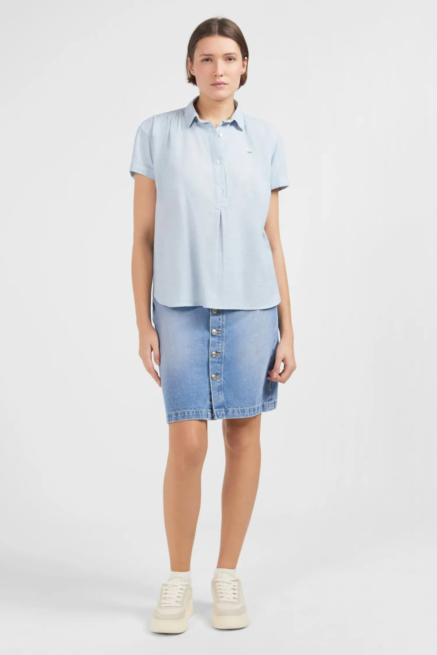 Chemisier Bleu Clair A Manches Courtes Femme Chemises